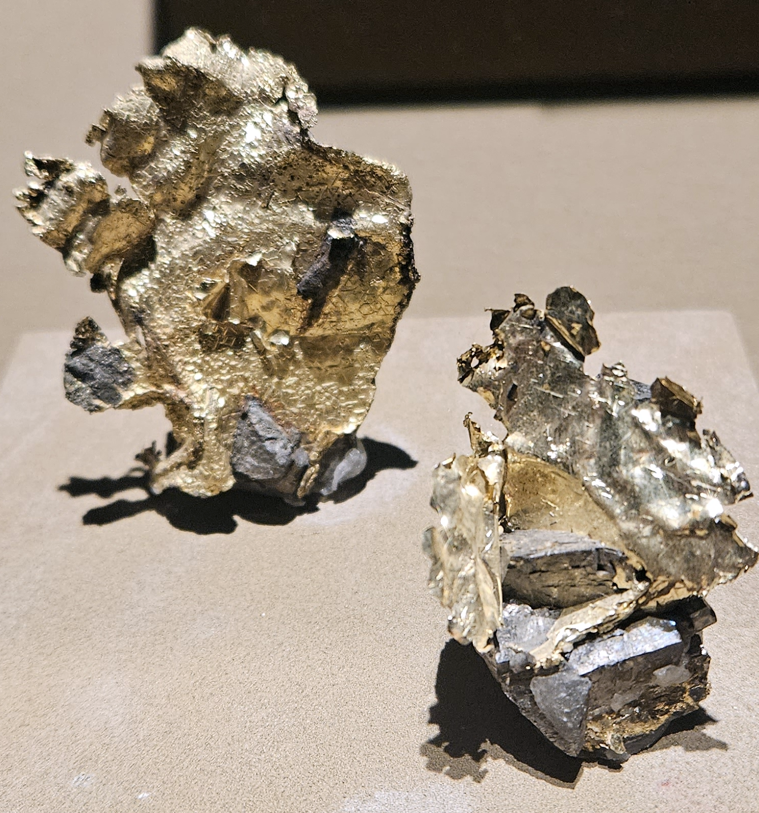 Arsenopyrite specimen