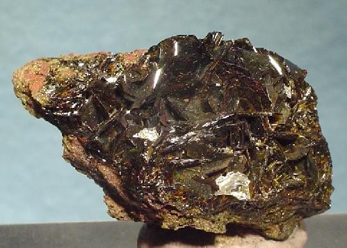 Beudantite specimen