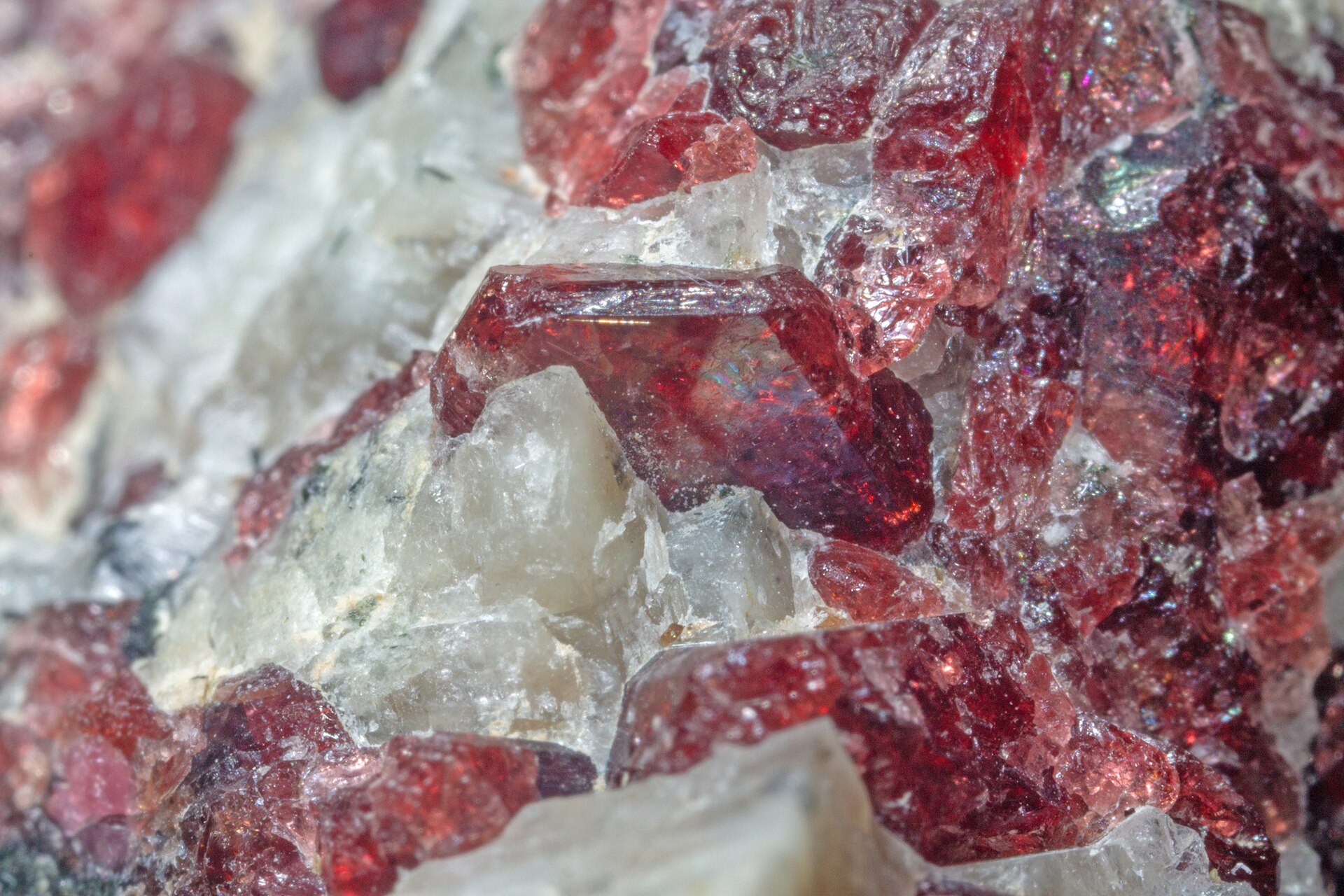 Eudialyte specimen