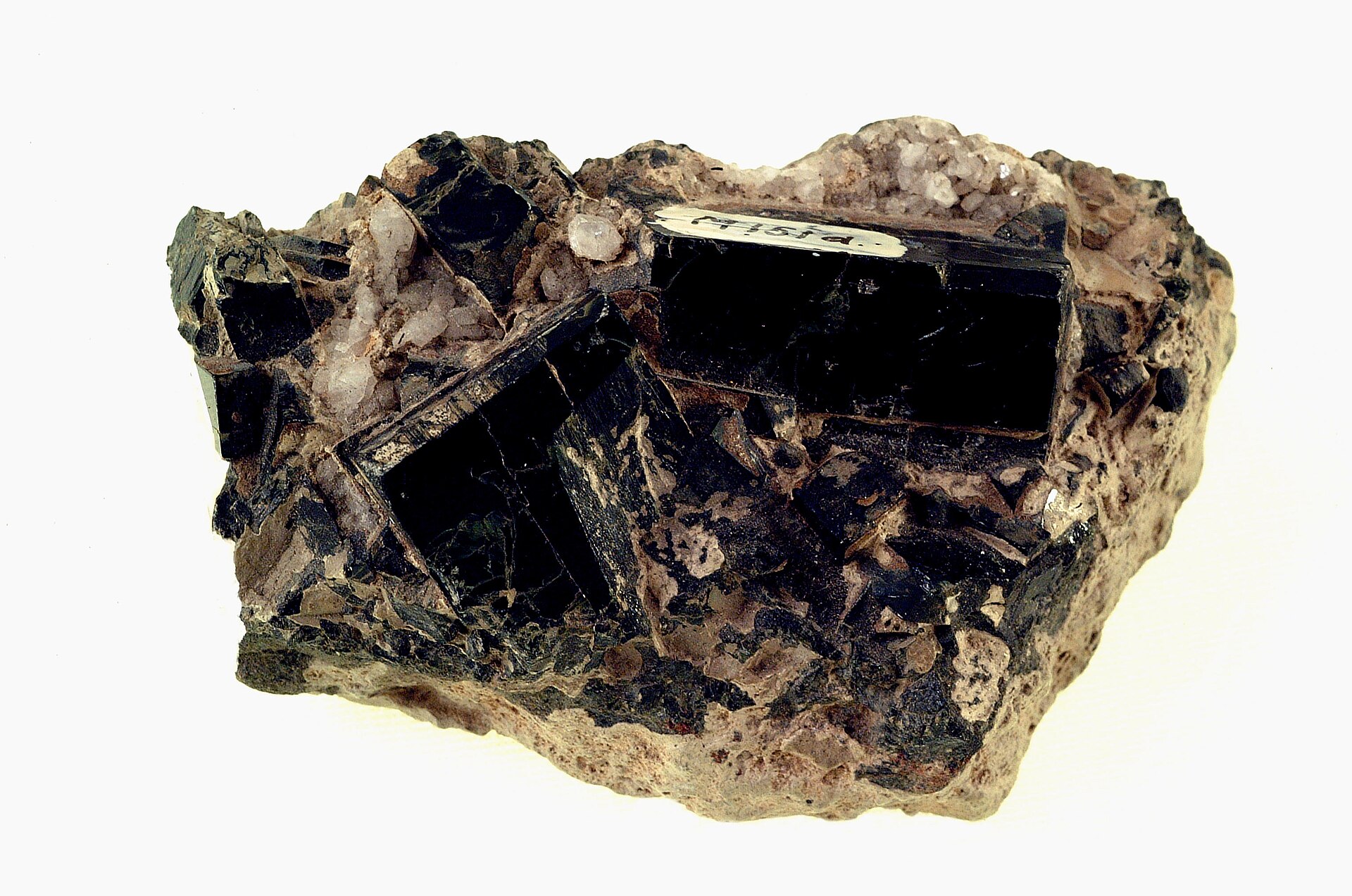 Hedenbergite specimen