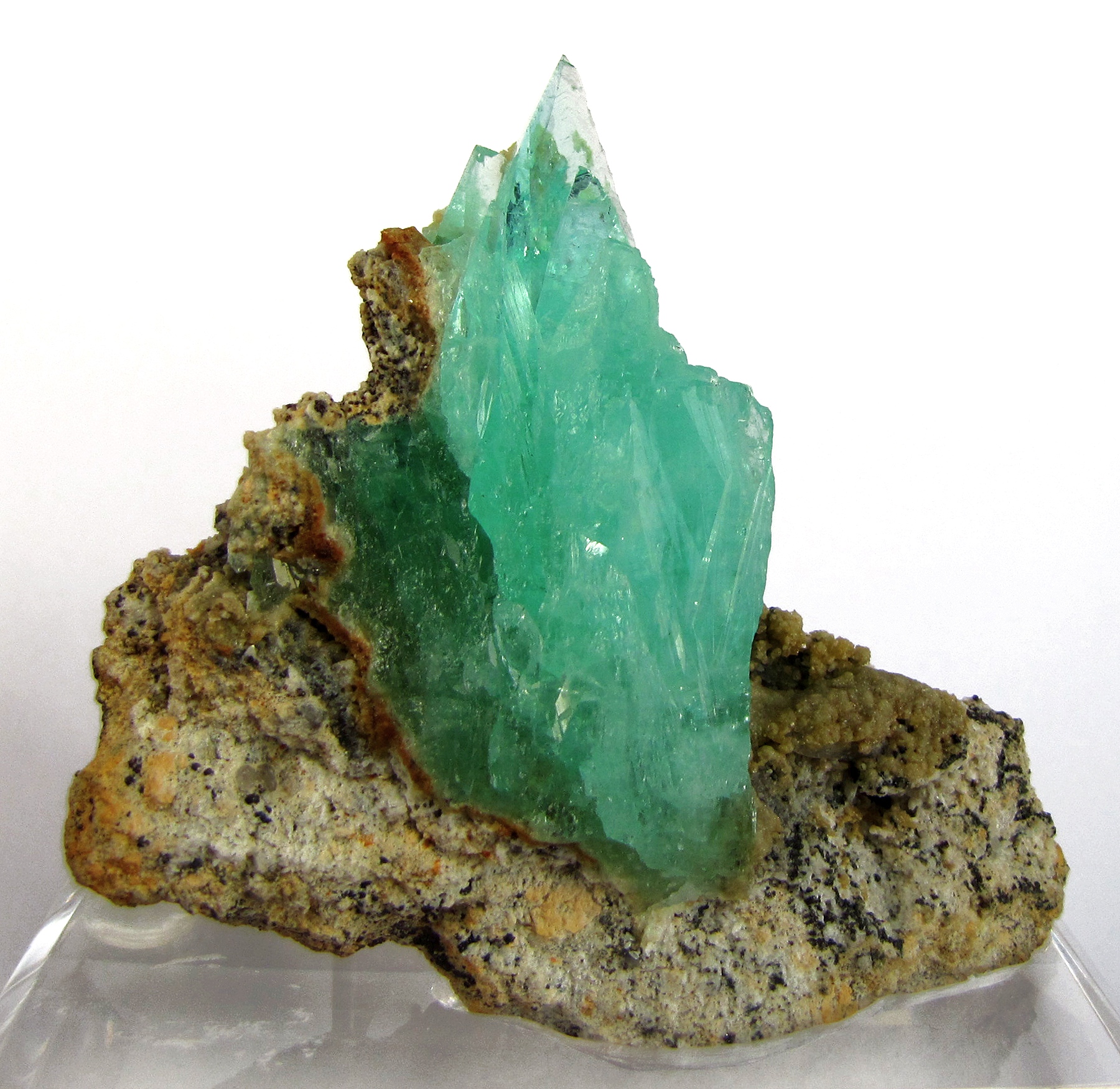 Phosphophyllite specimen