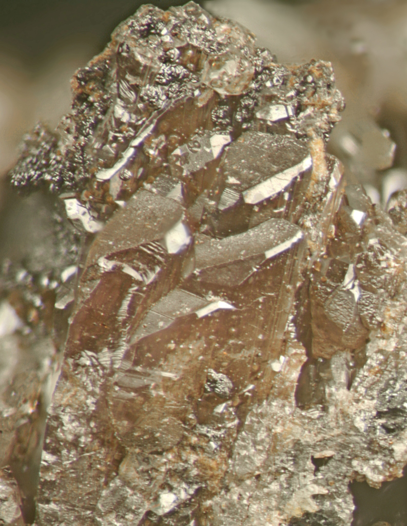 Tephroite specimen