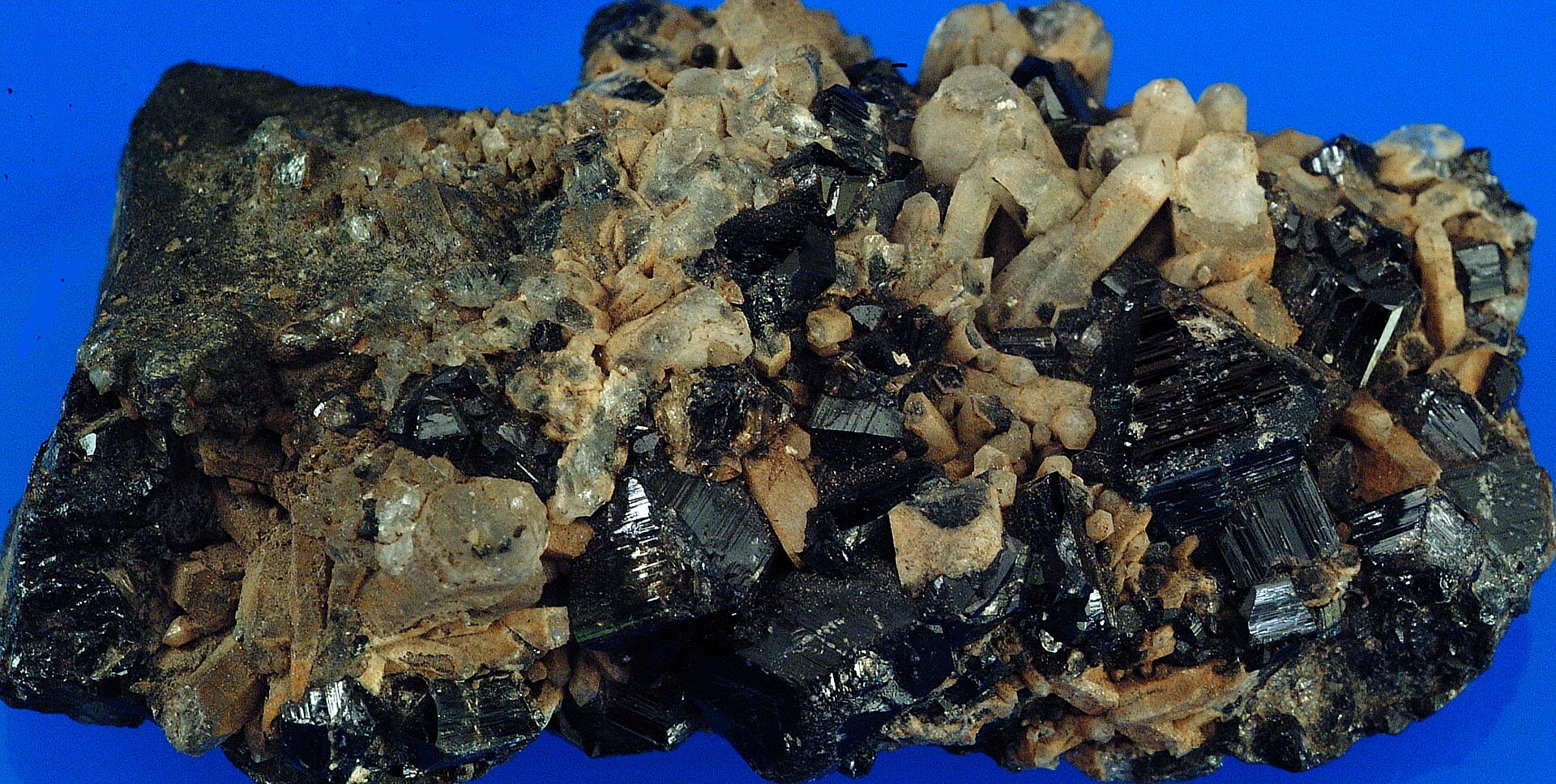 Thorite specimen
