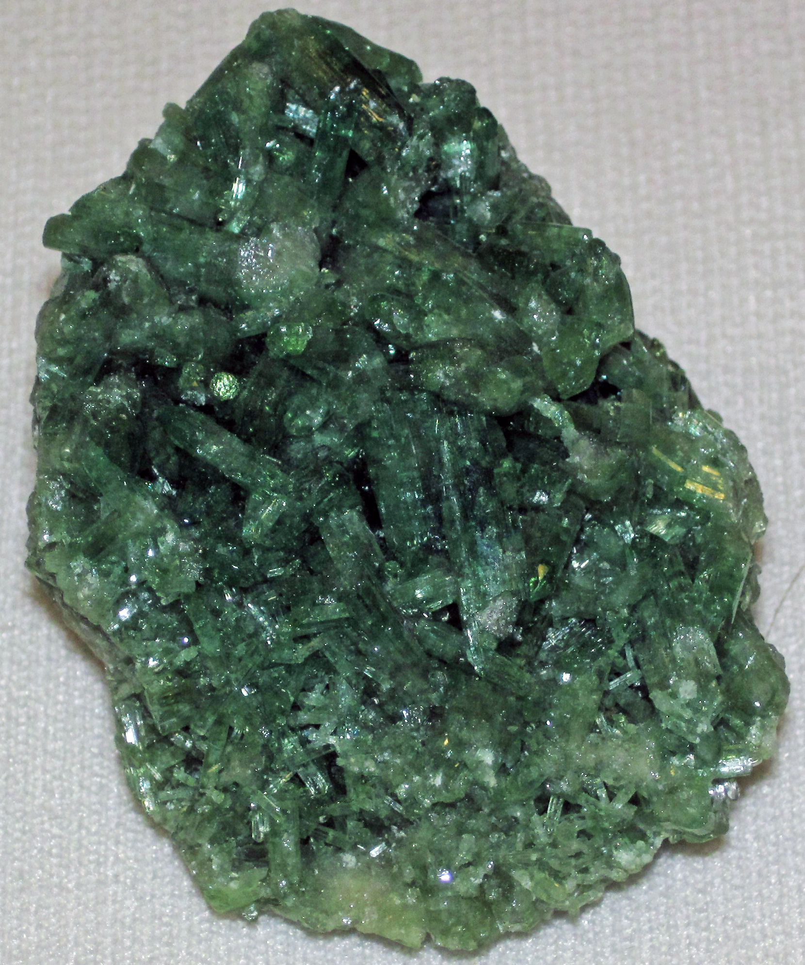 Vesuvianite specimen